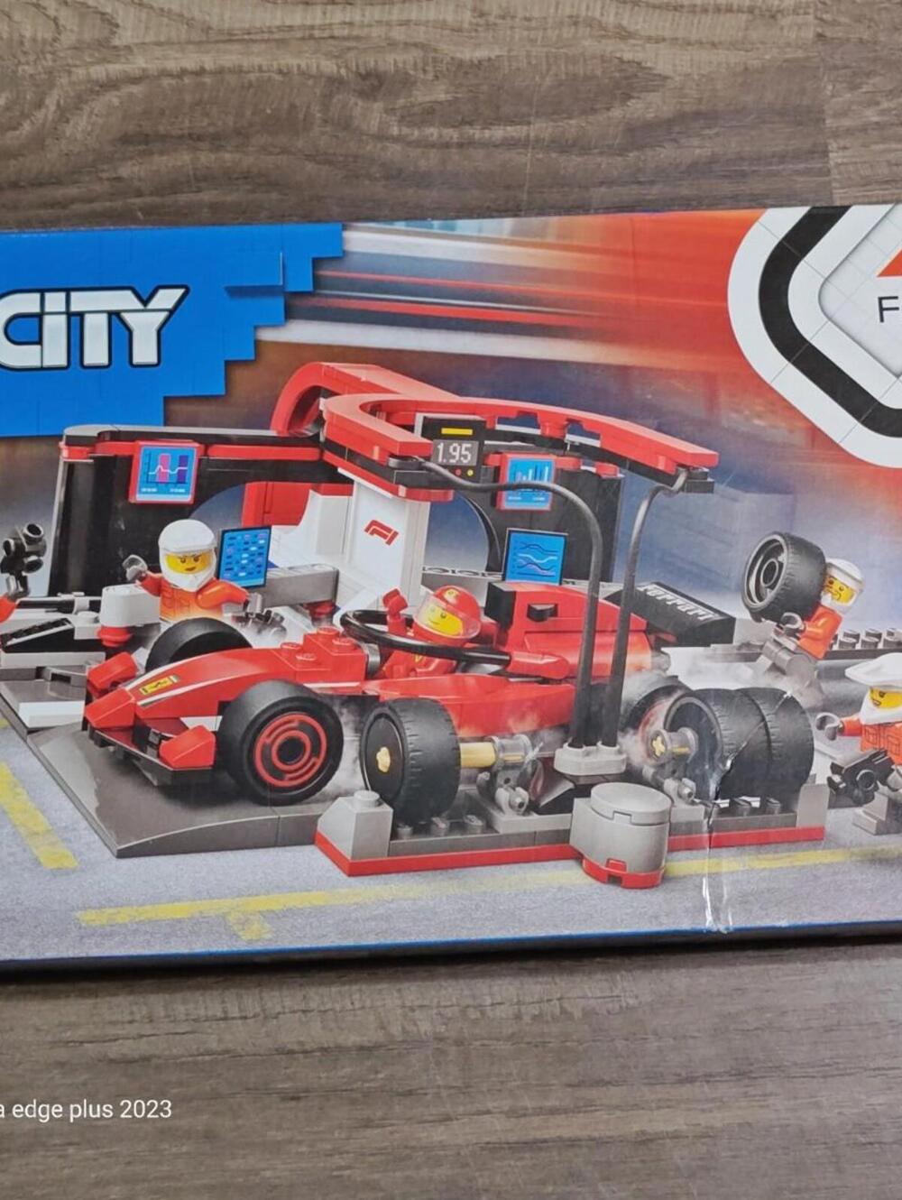LEGO® City Formula 1 F1® Pit Stop & Pit Crew with Ferrari Car 60443